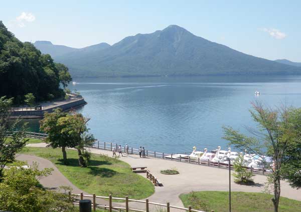 Lake Shikotsu Tour 